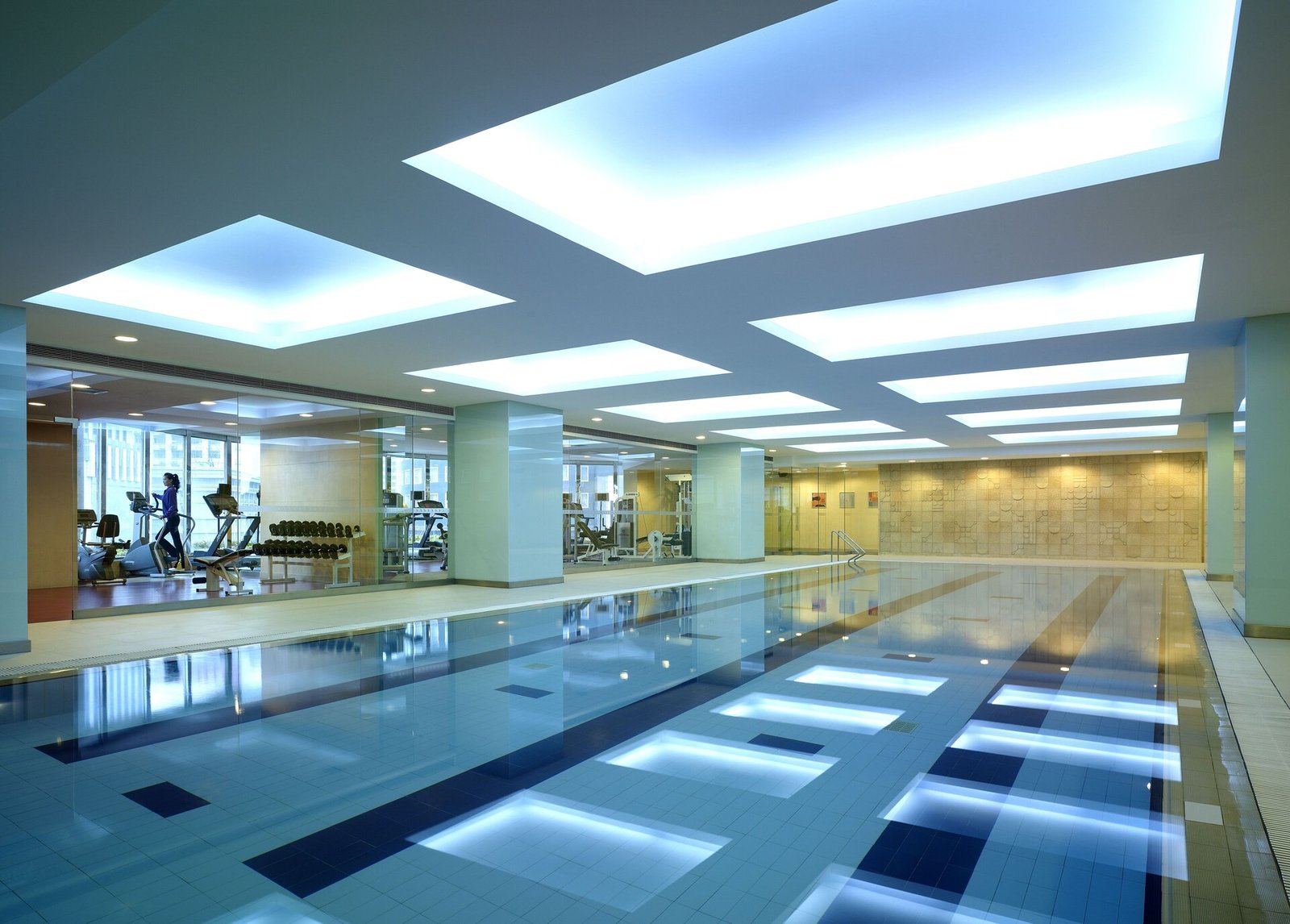 Shangri-La Hotel Changchun, the pool