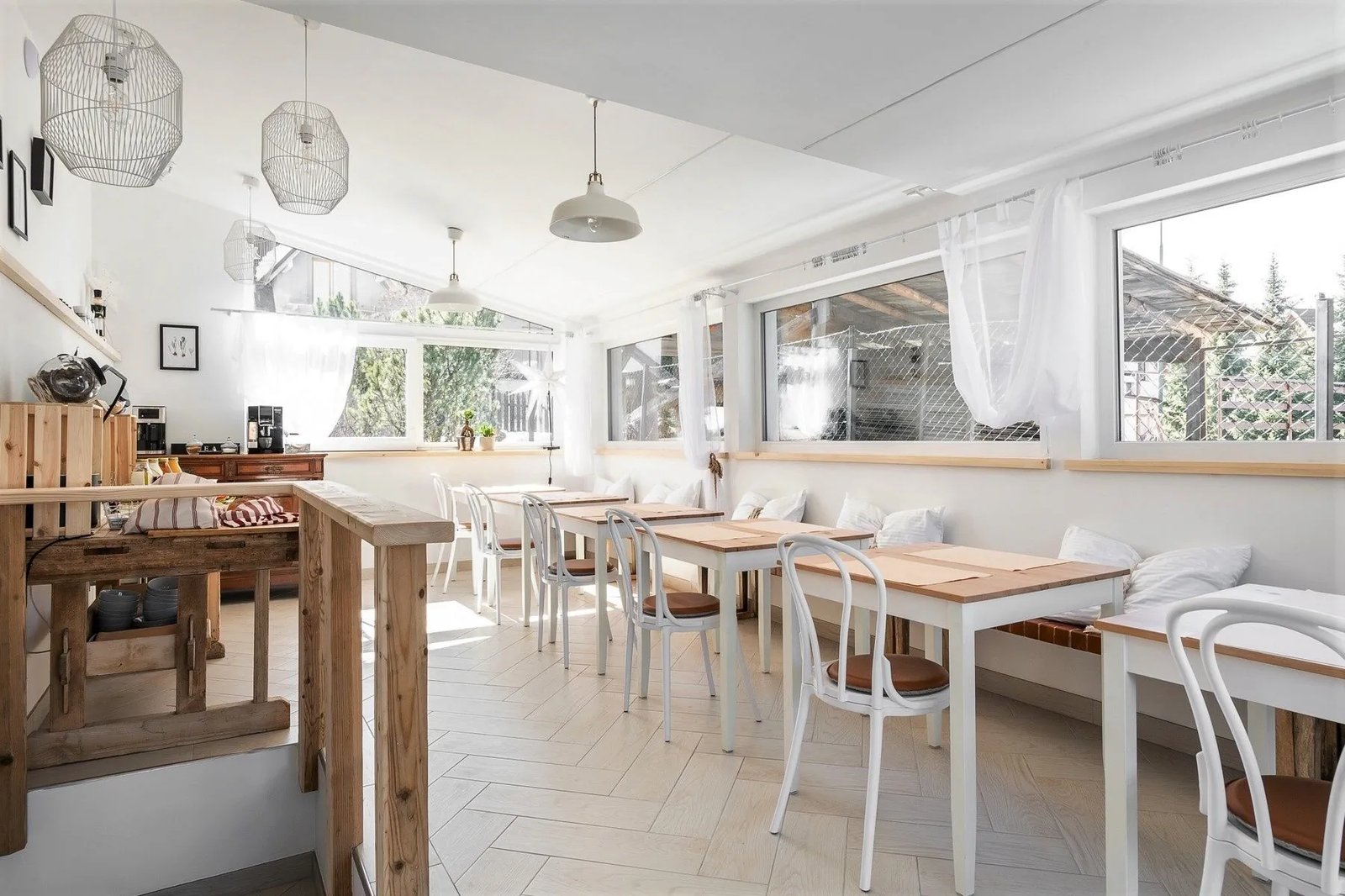 Villa Milimani, breakfast room