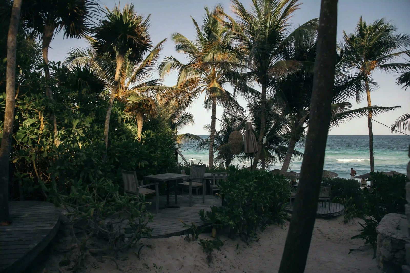 Chiringuito Tulum Hotel, at the table