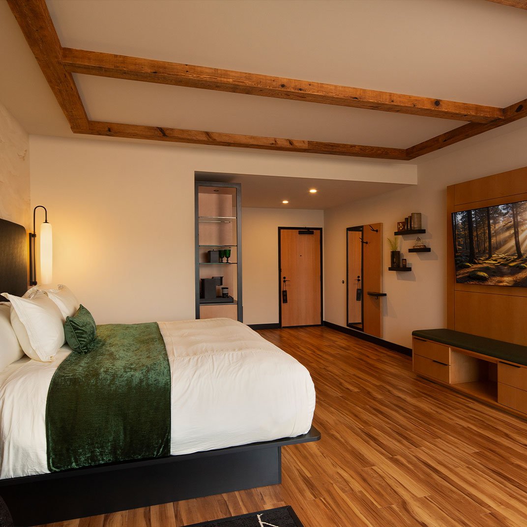 The Swiftwater, rooms
