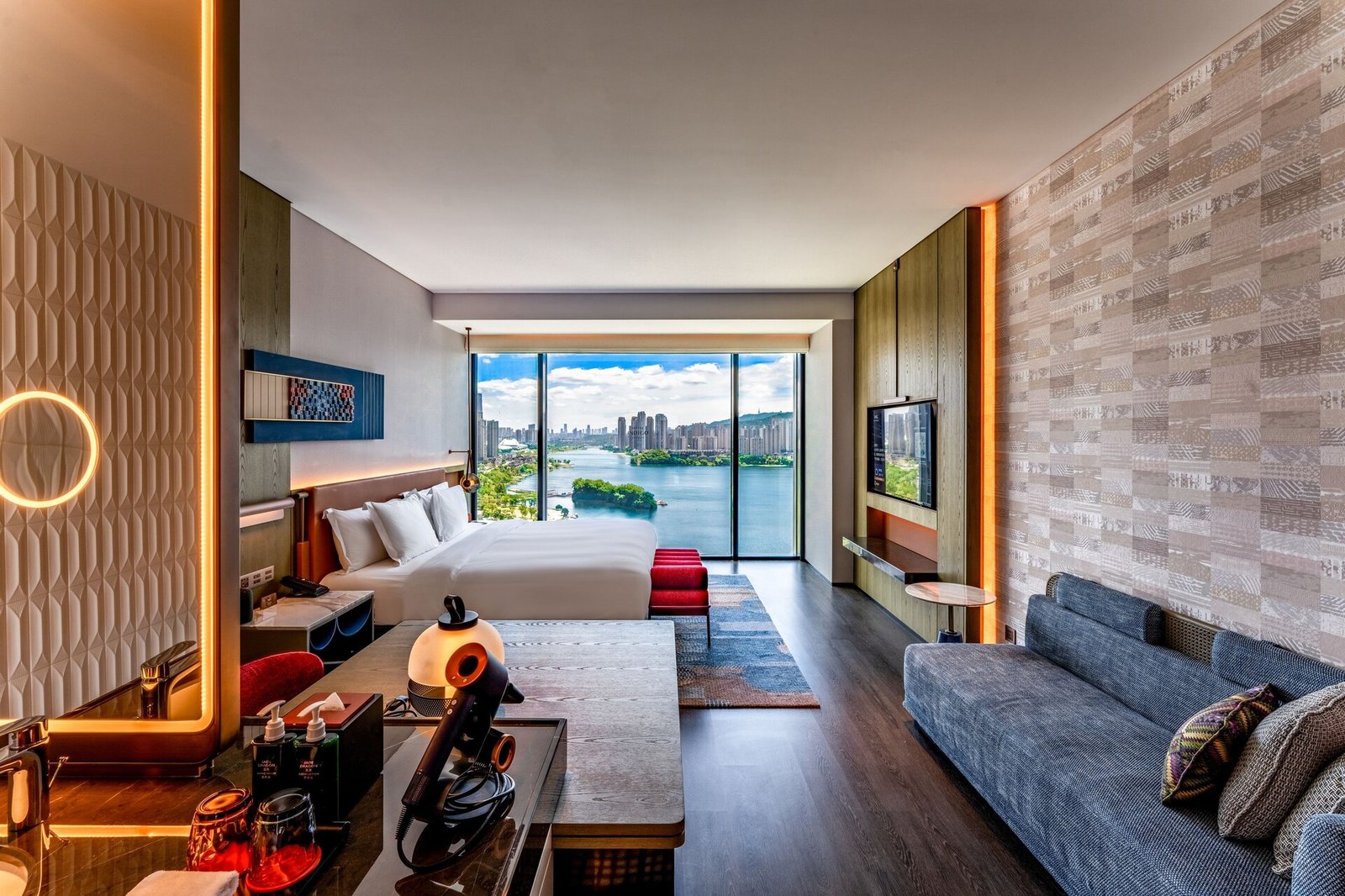 Hotel Indigo Changsha Meixi Lake, an IHG Hotel