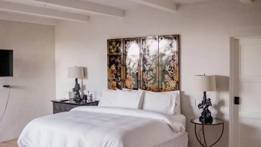 Elsewhere Topanga, rooms