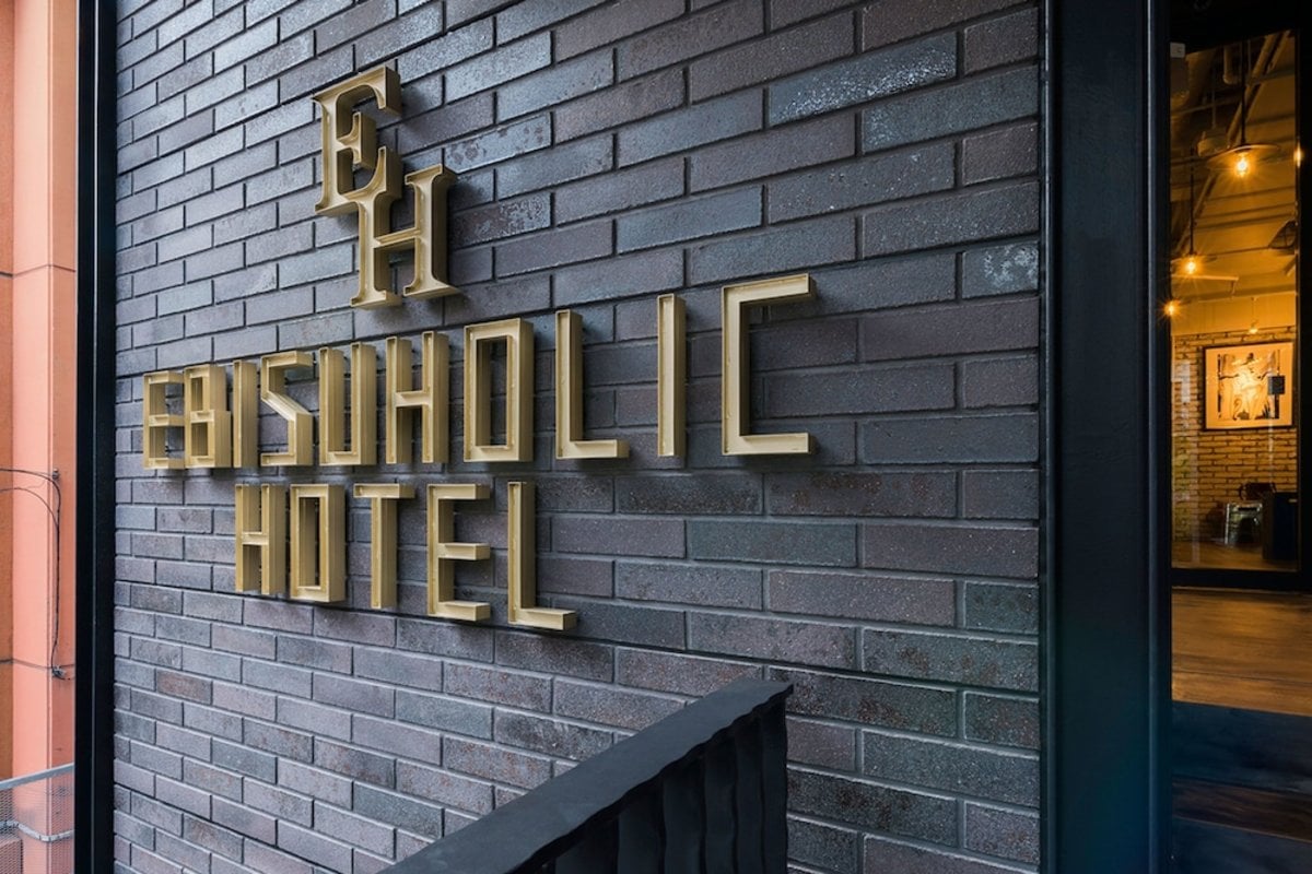 Ebisuholic Hotel, how it began