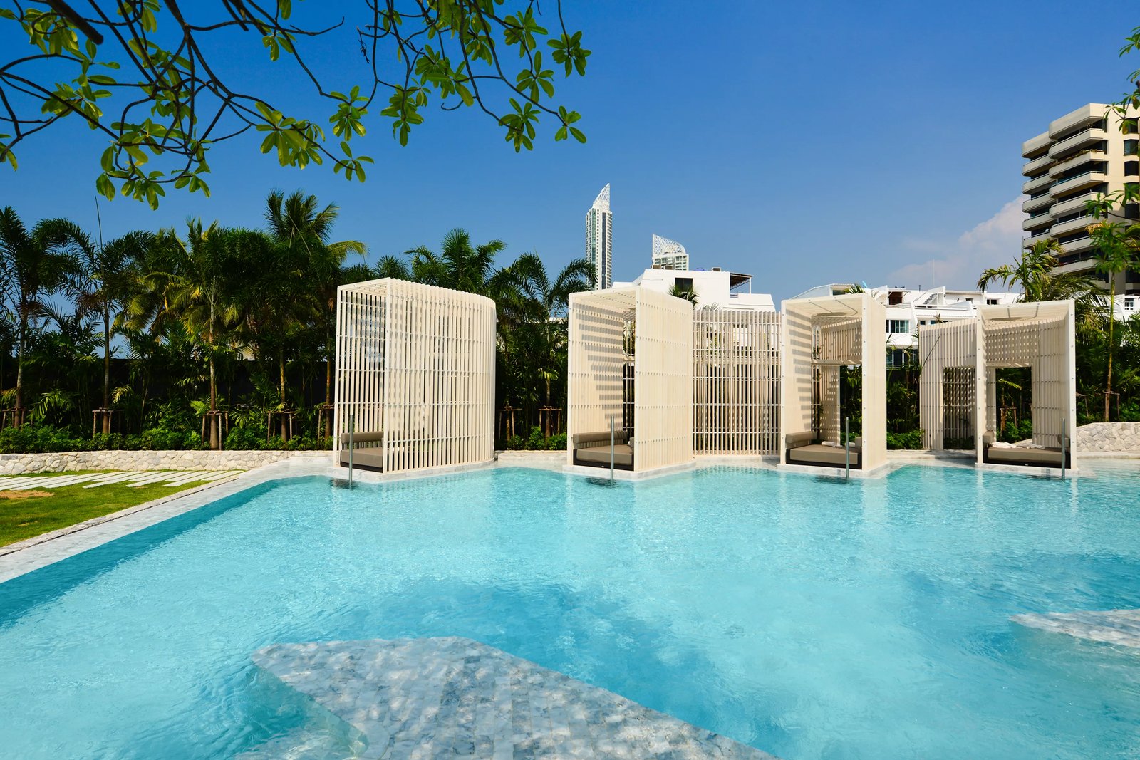 Veranda Resort Pattaya - MGallery Collection, the pool