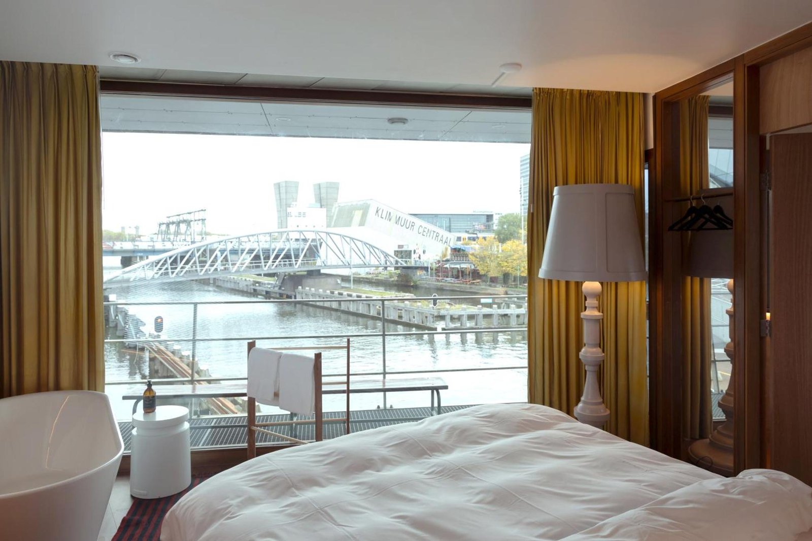 SWEETS Hotel Oosterdoksdraaibrug — rooms