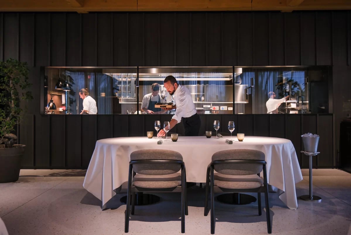 Le Fucine Hotel, at the table
