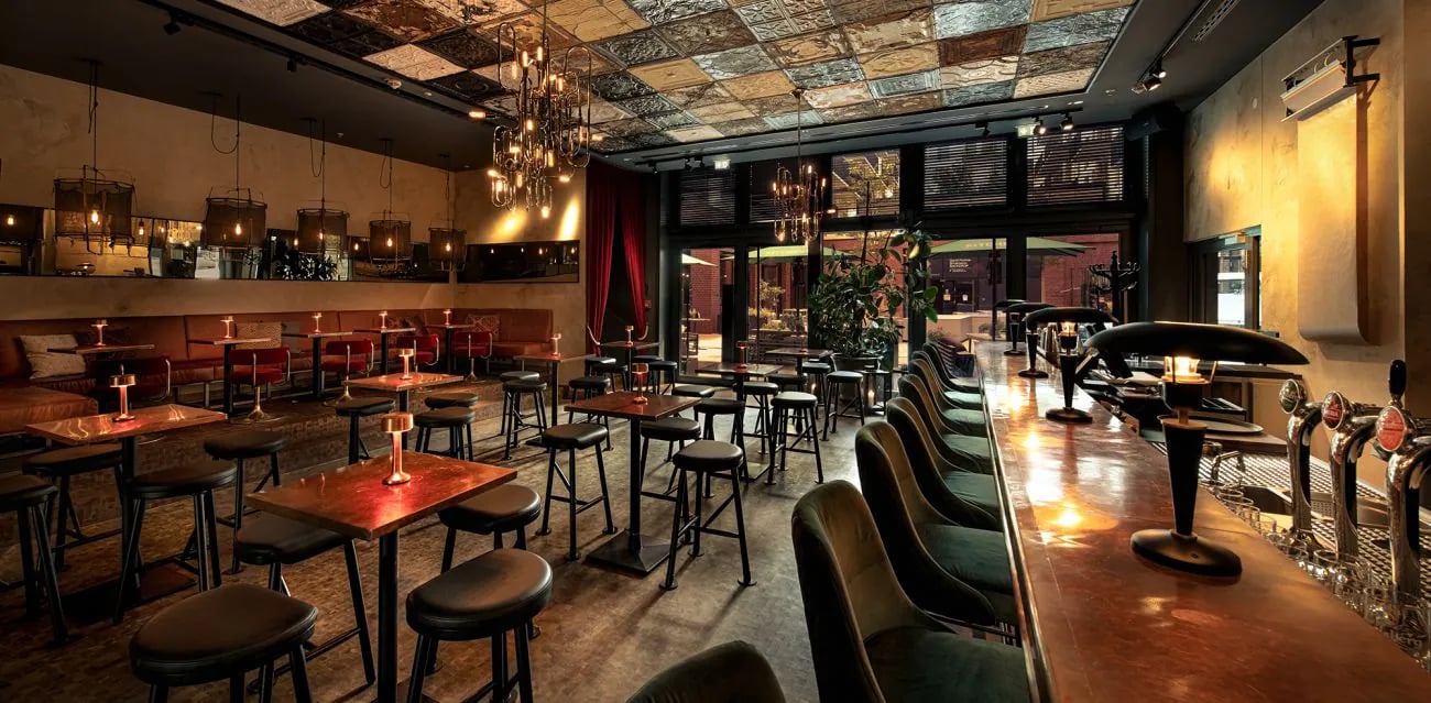 PIERDREI Hotel HafenCity Hamburg, three fingers bar