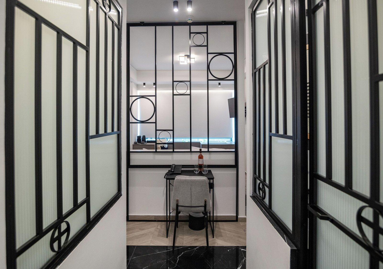 Esse Athens, rooms