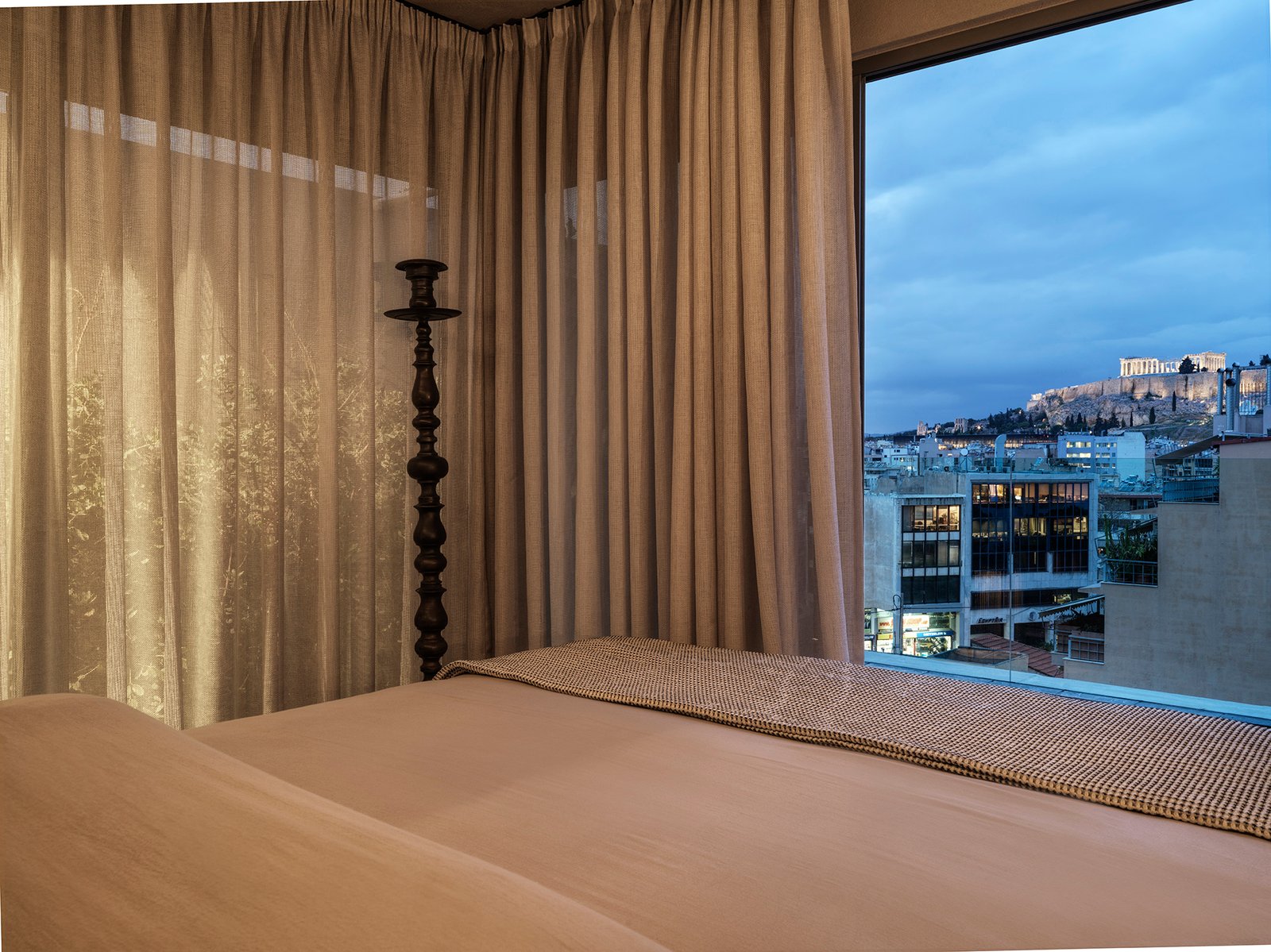 MONASTIK Living in Athina, rooms