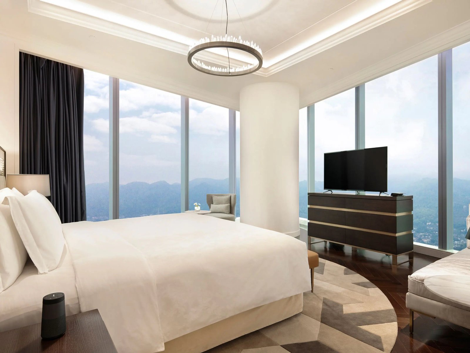 The Lixury Hotel -The Unbound Collection by Hyatt, rooms