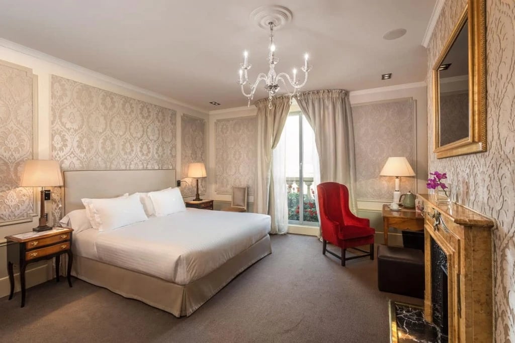 El Palace Hotel Barcelona — vibe
