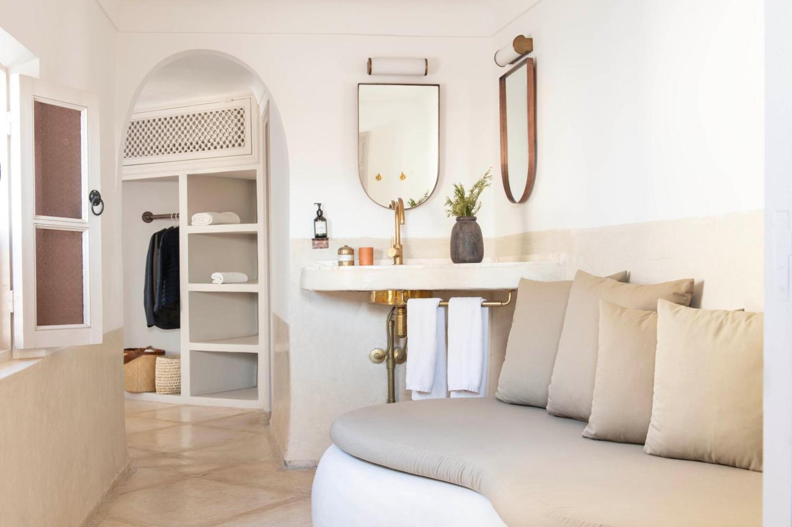 Riad Brummell Medina
