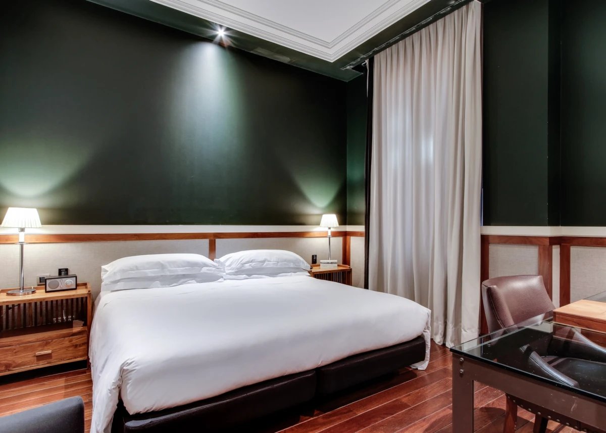 Hotel 1898 — rooms