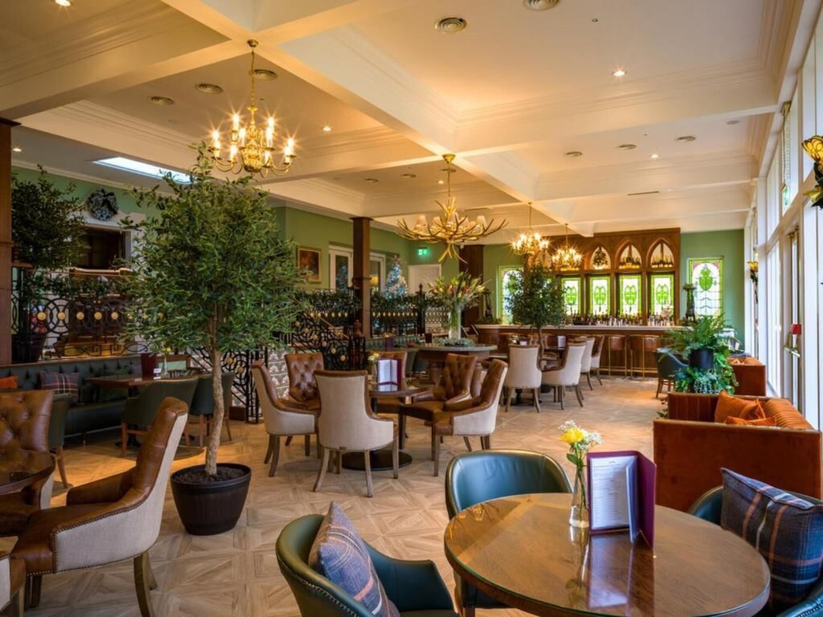 Lochgreen House Hotel & Spa, at the table