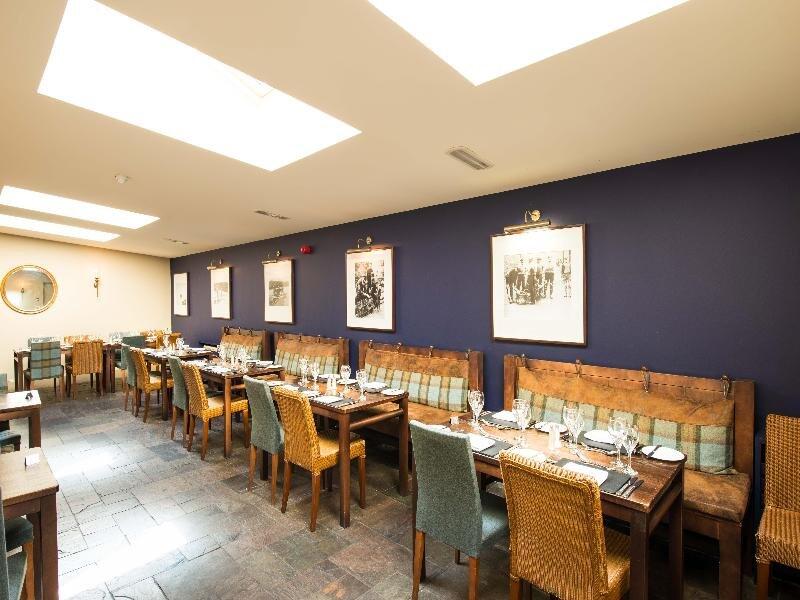 Loch Fyne Hotel & Spa, at the table