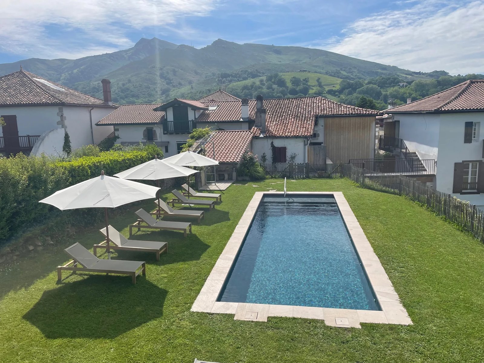 Hôtel Arraya, the pool