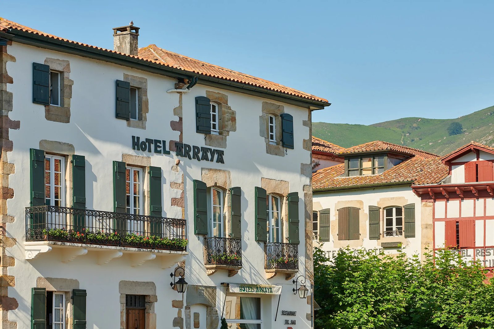 Hôtel Arraya, how it began