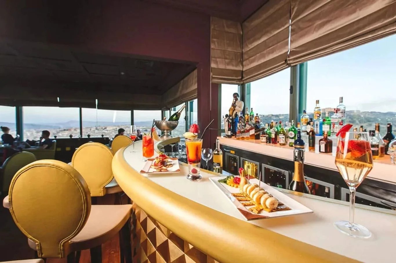 Palais Faraj Suites & Spa, the golden bar
