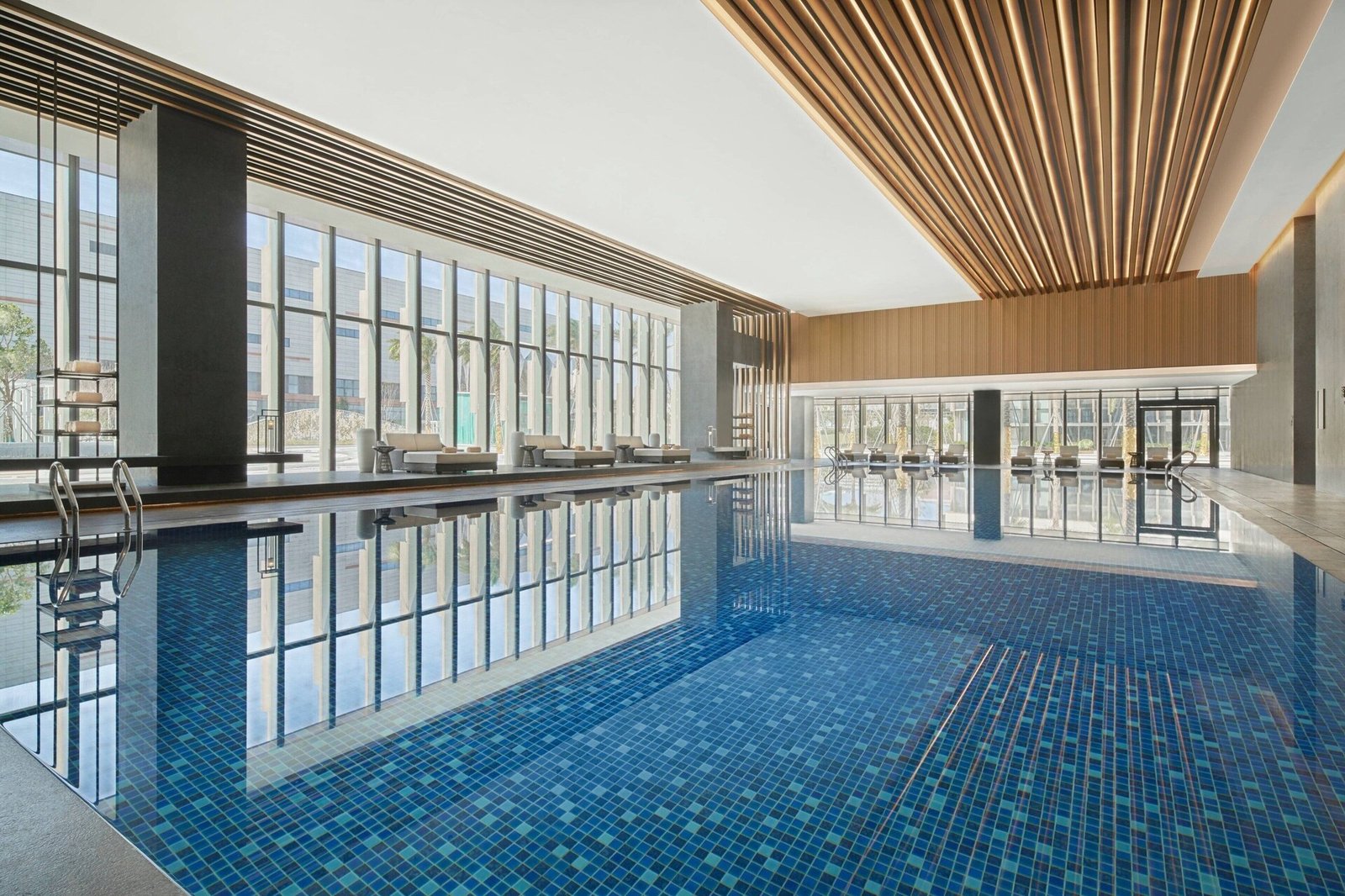 Fuzhou Riverside Marriott, the pool