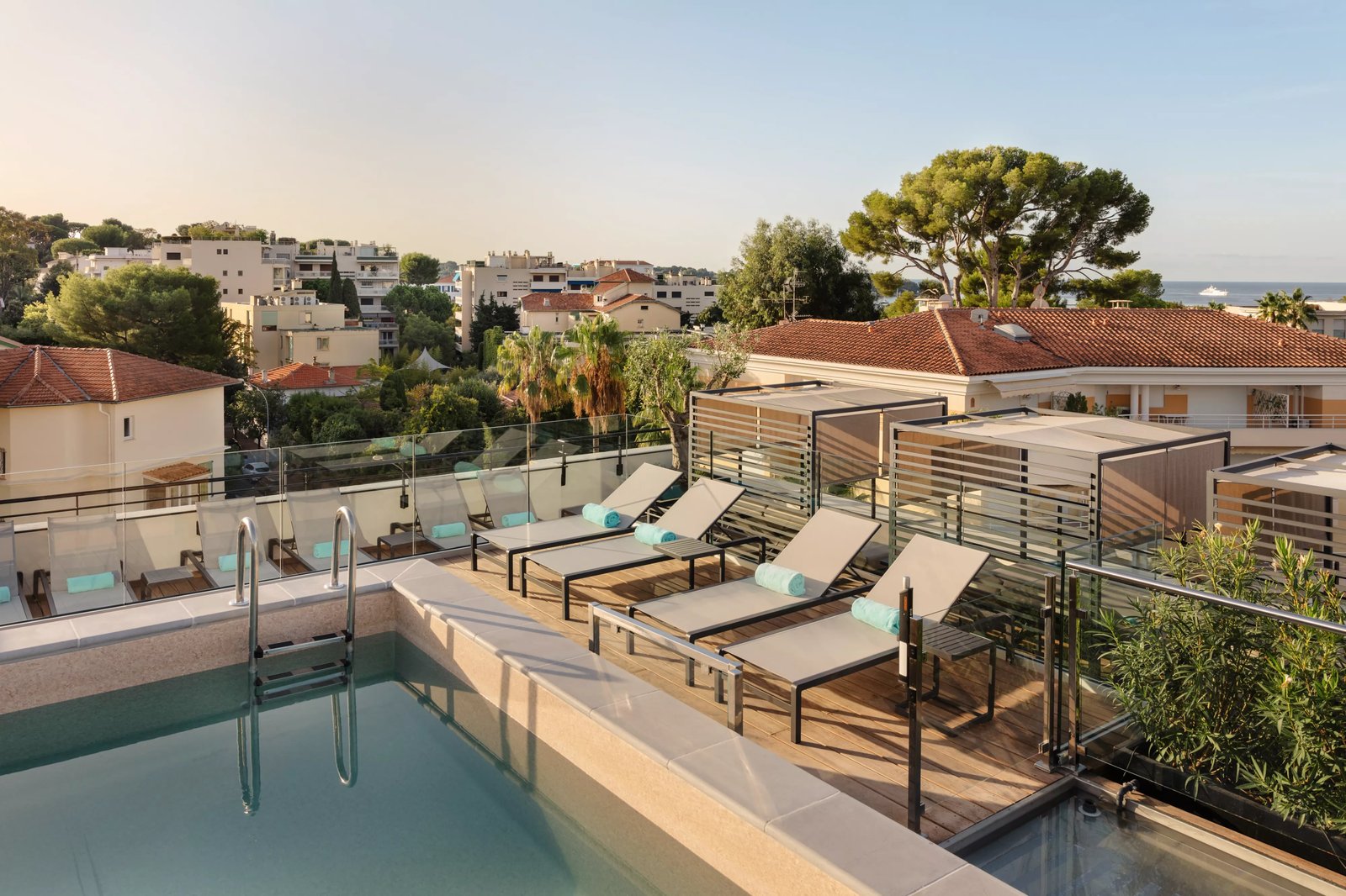 The 1932 Hotel & spa Cap d'Antibes - MGallery Collection, the pool