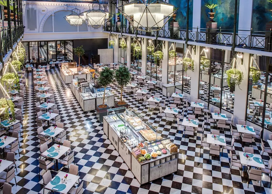 Anantara Grand Hotel Krasnapolsky — eat & drink