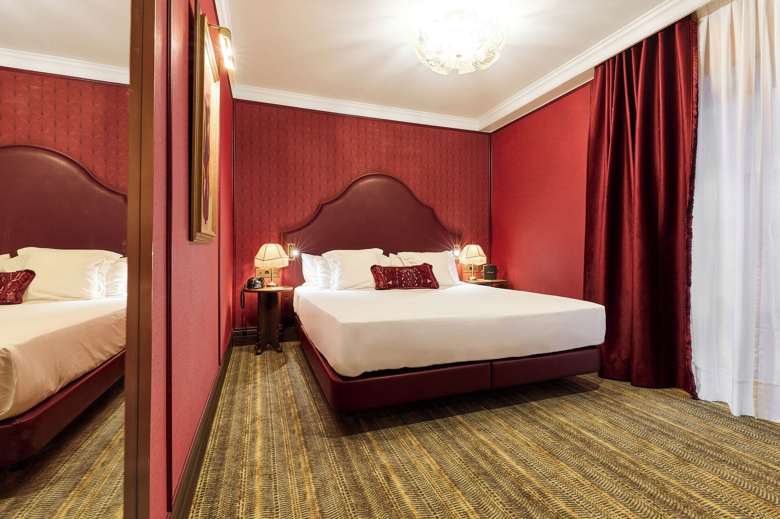Hotel España — rooms