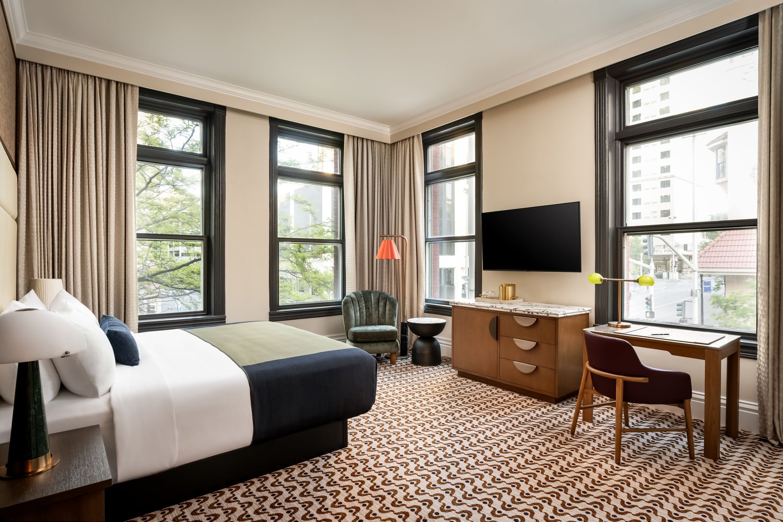 The Louie, A Davenport Hotel, Autograph Collection, rooms