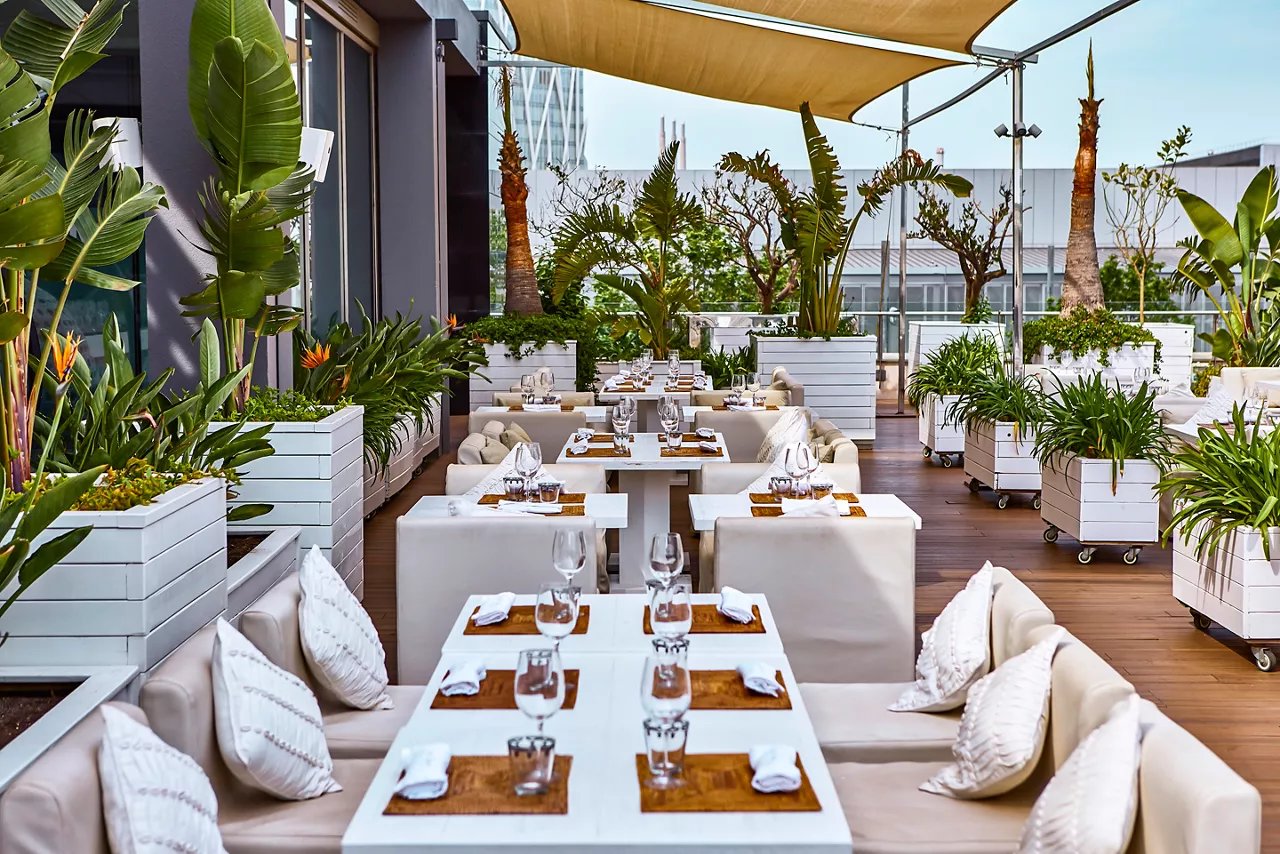 Hilton Diagonal Mar Barcelona, at the table