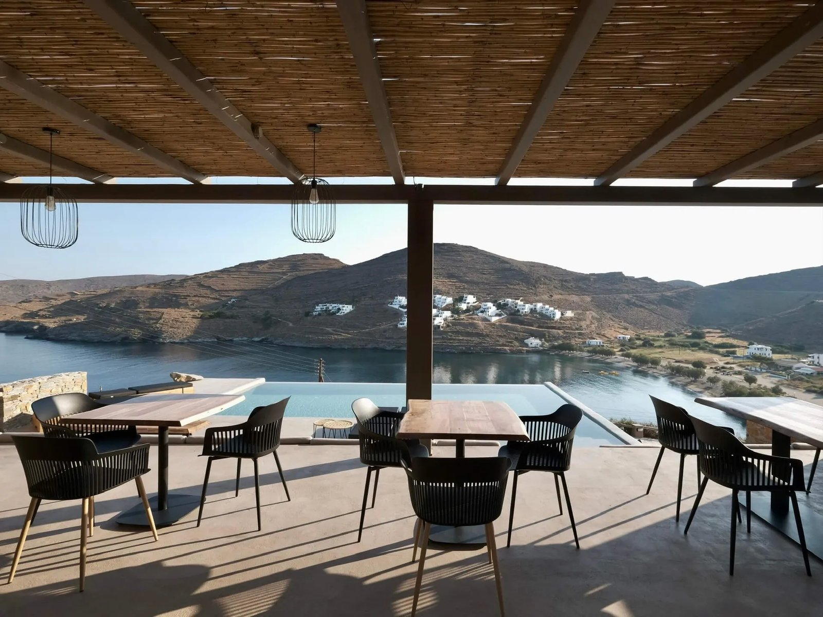 Amal Kythnos Suites, at the table