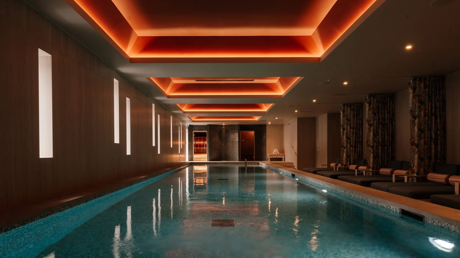 The NICI Bournemouth, the pool