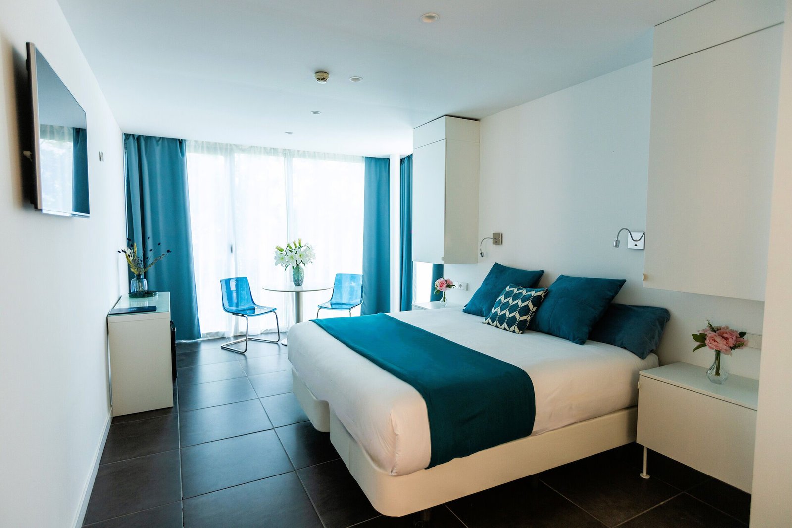 Hotel 54 Barcelona — vibe