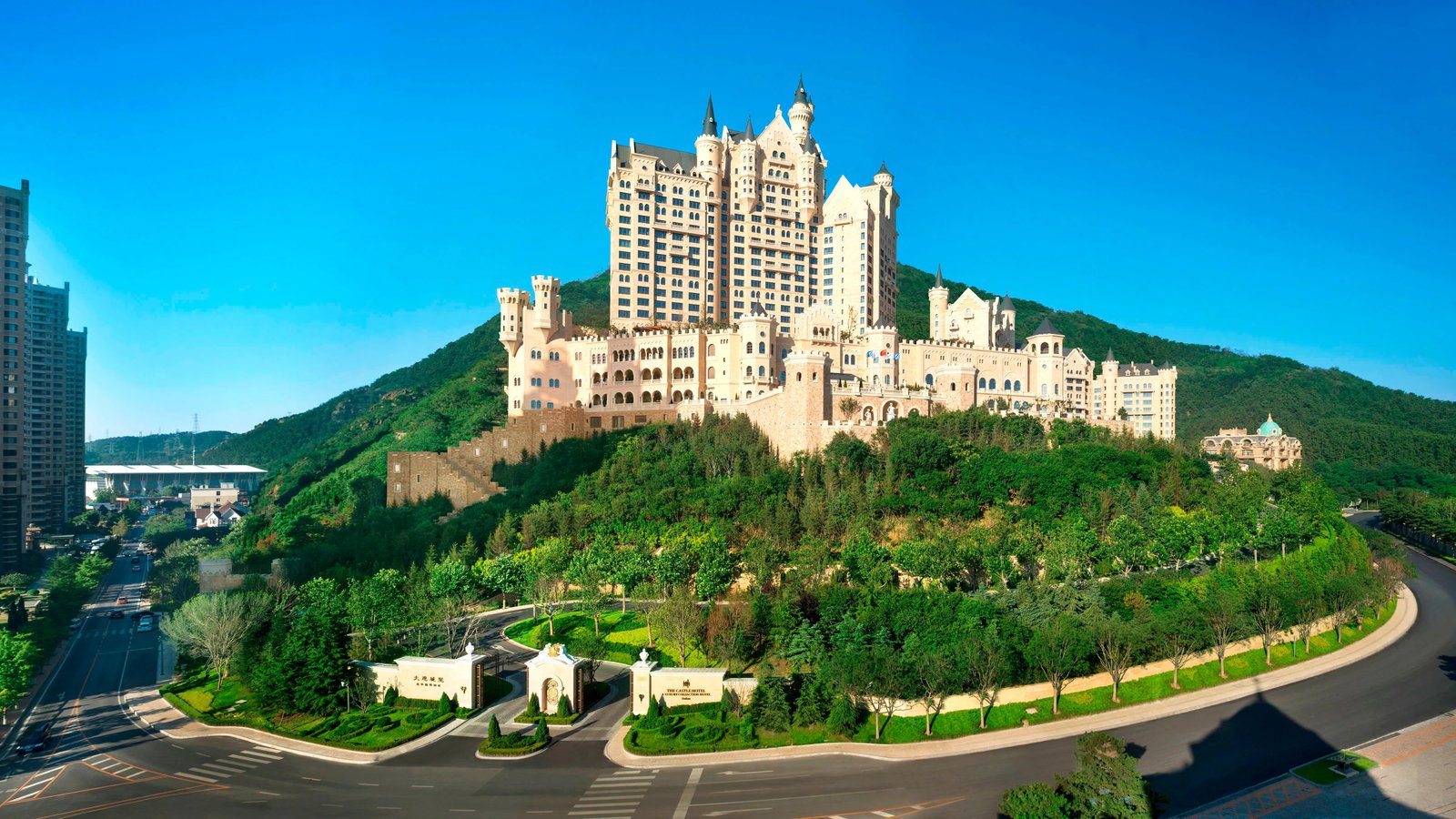The Castle Hotel, a Luxury Collection Hotel, Dalia, how it began