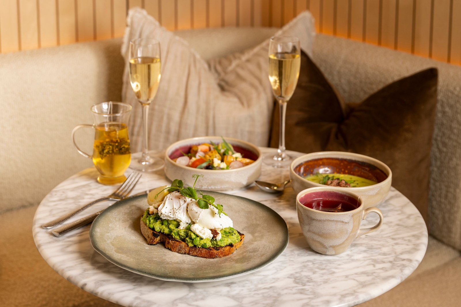 King Street Townhouse Hotel, at the table