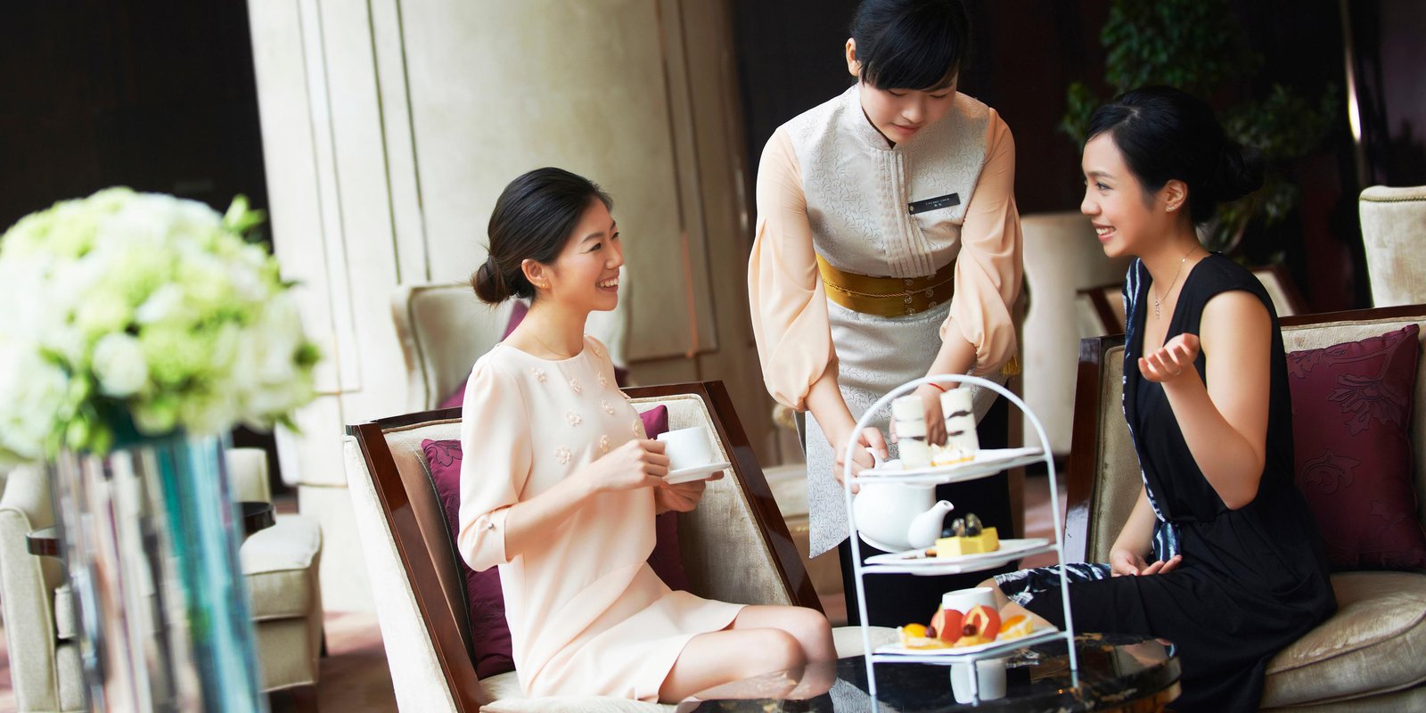InterContinental Fuzhou, at the table