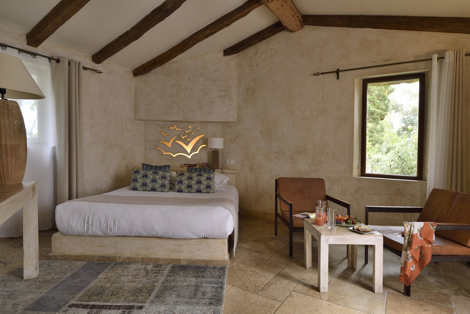 A Cheda, rooms