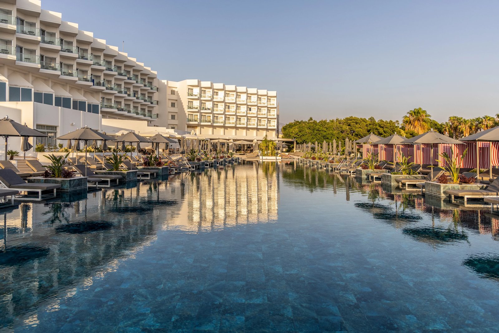 Cali Resort & Spa by Louis Hotels