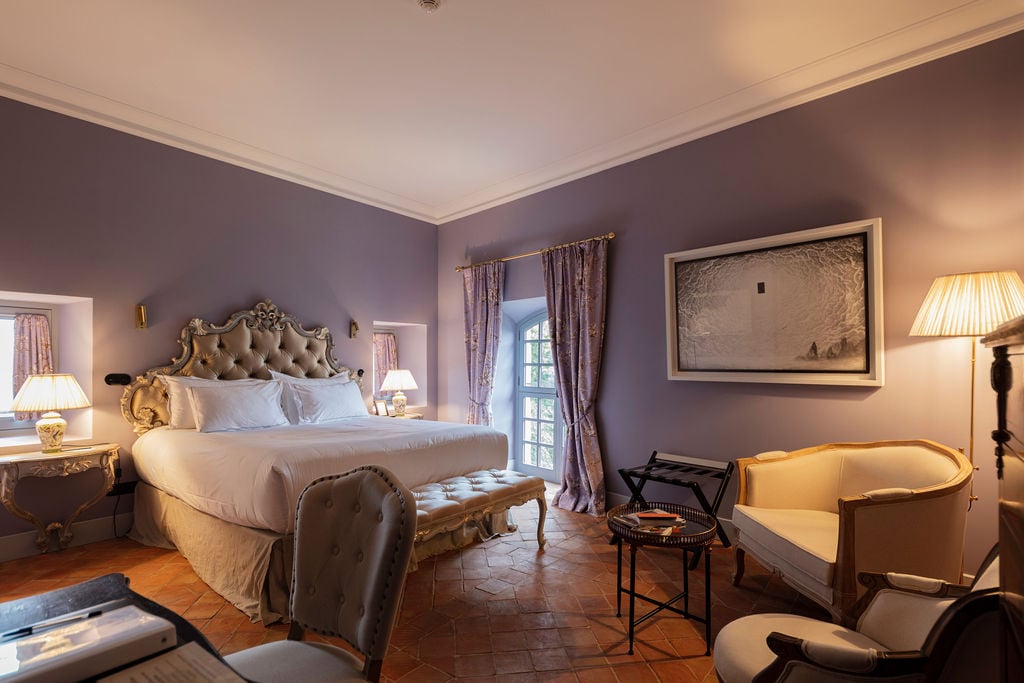 Château de Collias, rooms