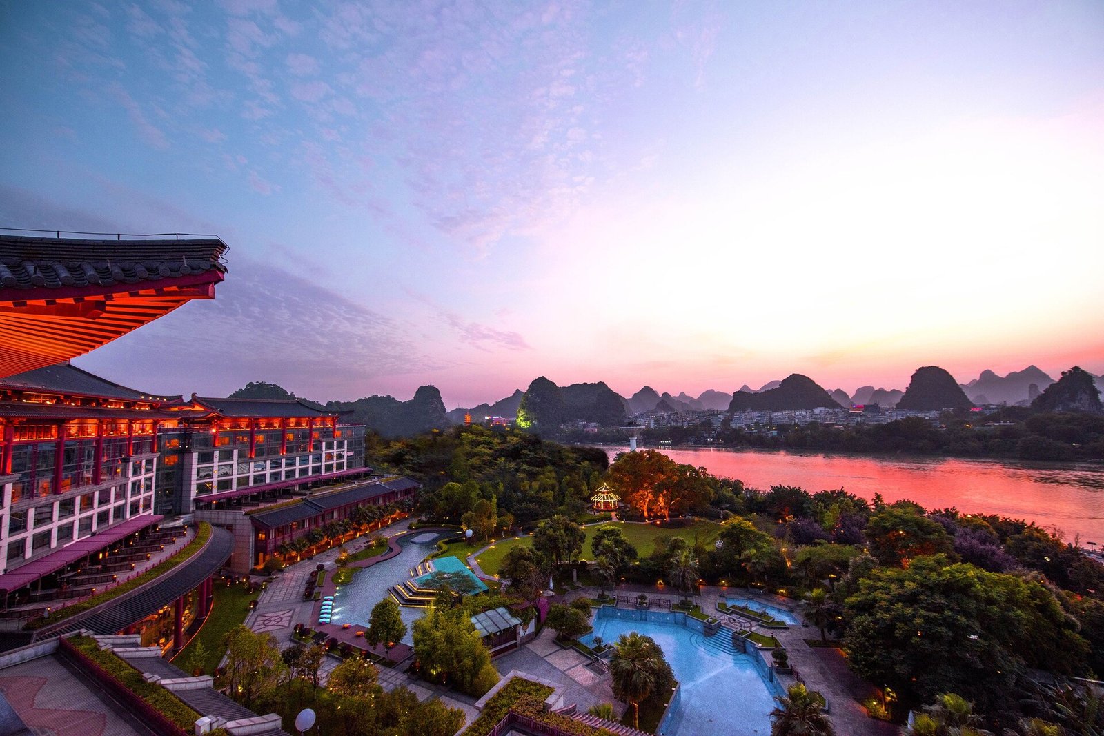 Shangri-La Hotel, how it began