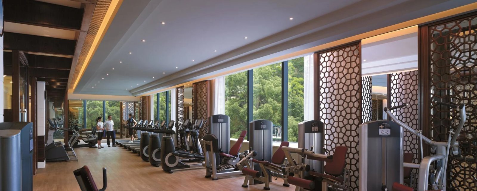 Shangri-La Hotel, the spa