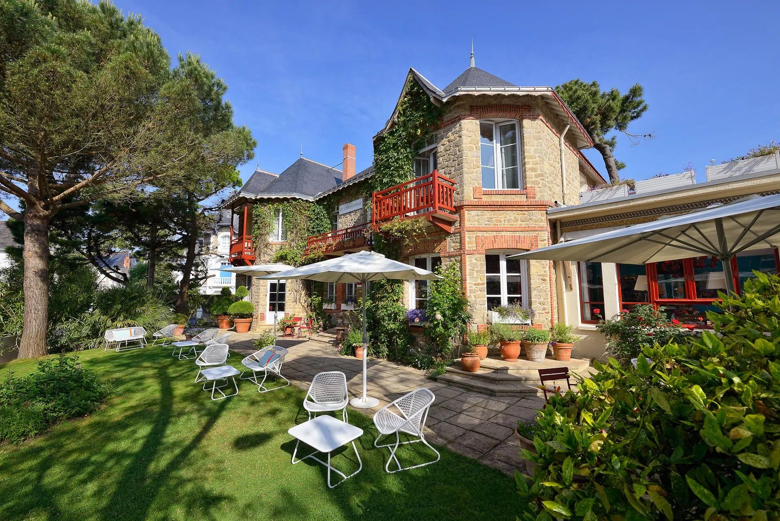 Le Saint-Christophe, how it began