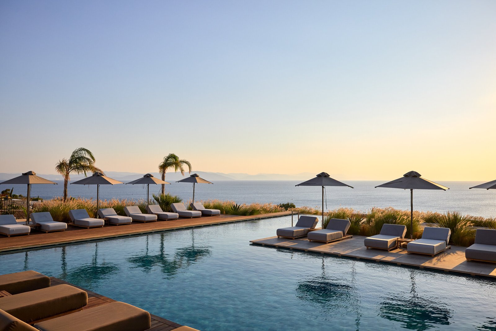 Koia All-Suite Wellbeing Resort, the pool