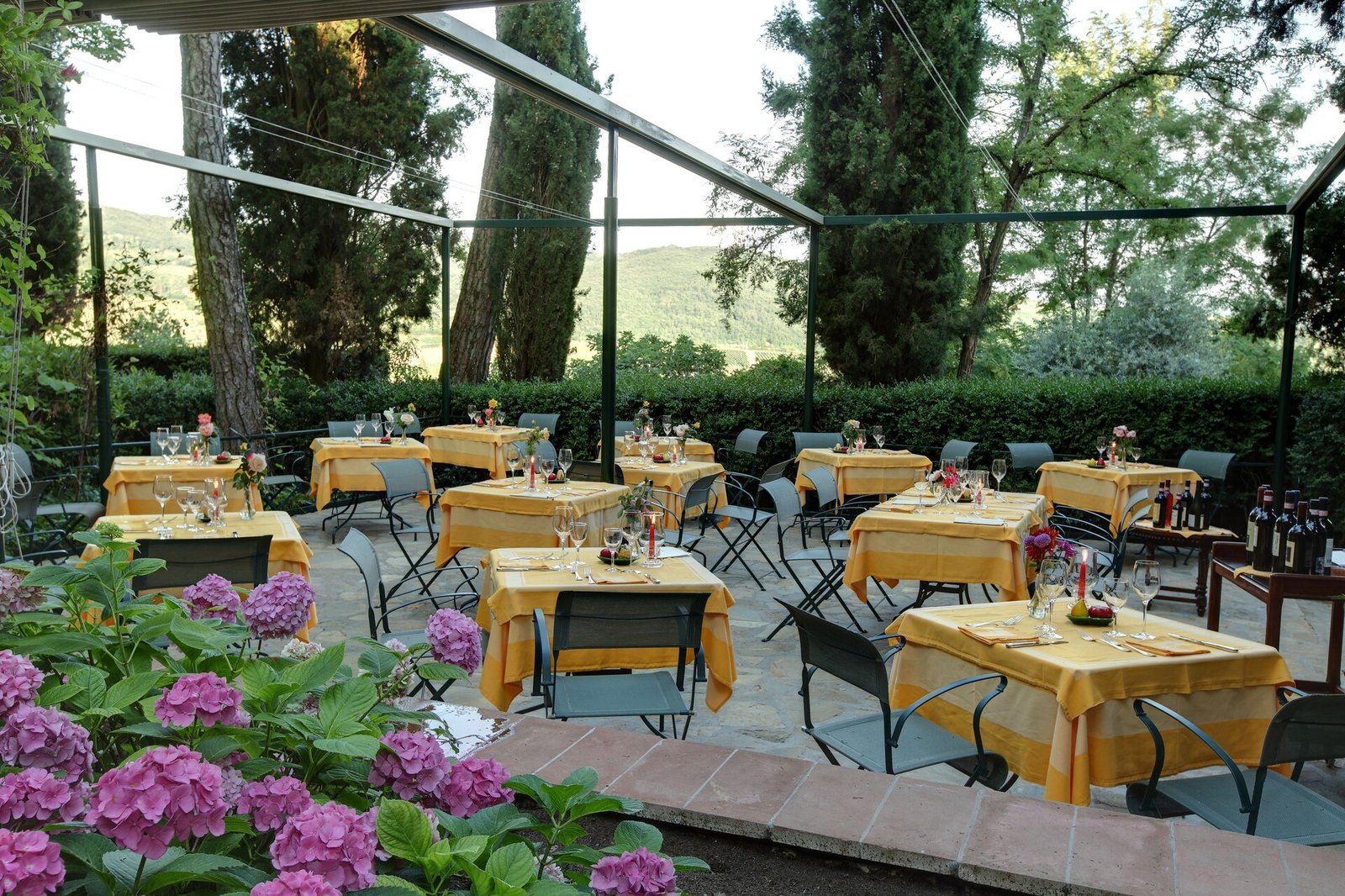 Villa Le Barone Hotel, at the table