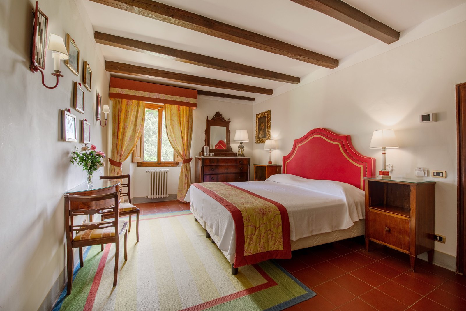 Villa Le Barone Hotel, rooms