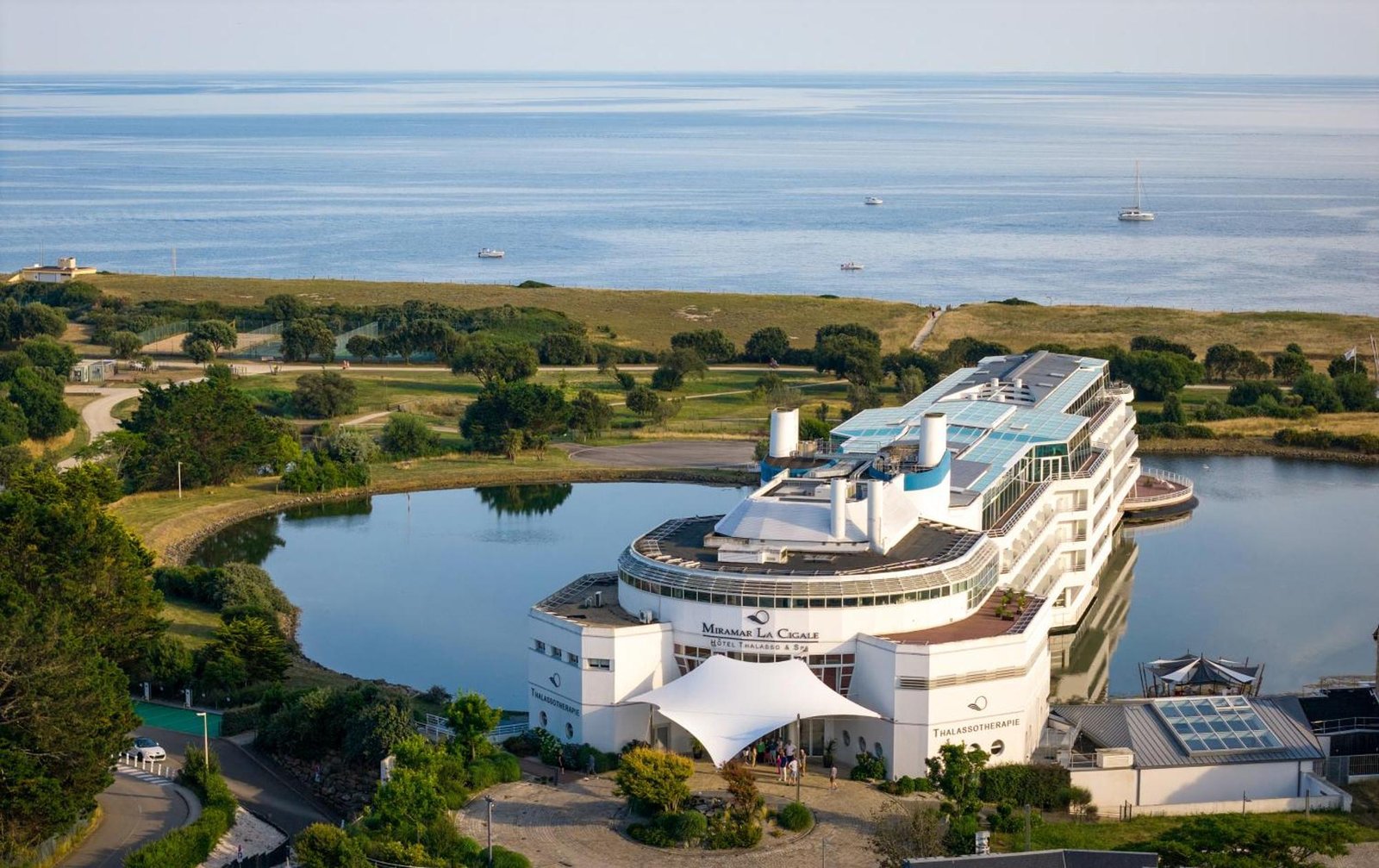 Hôtel Thalasso & Spa Miramar La Cigale, how it began