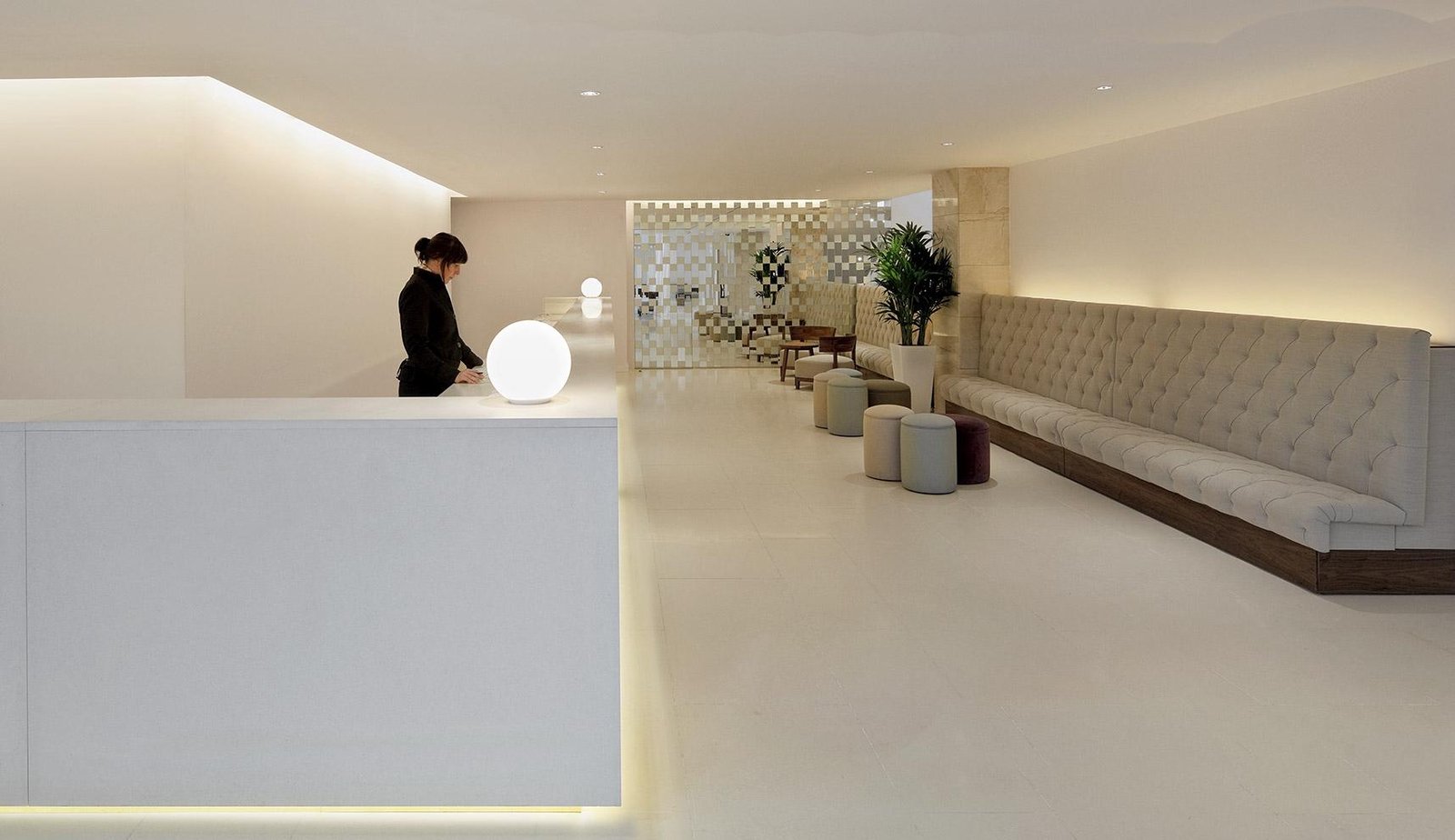 Hilton Barcelona — vibe