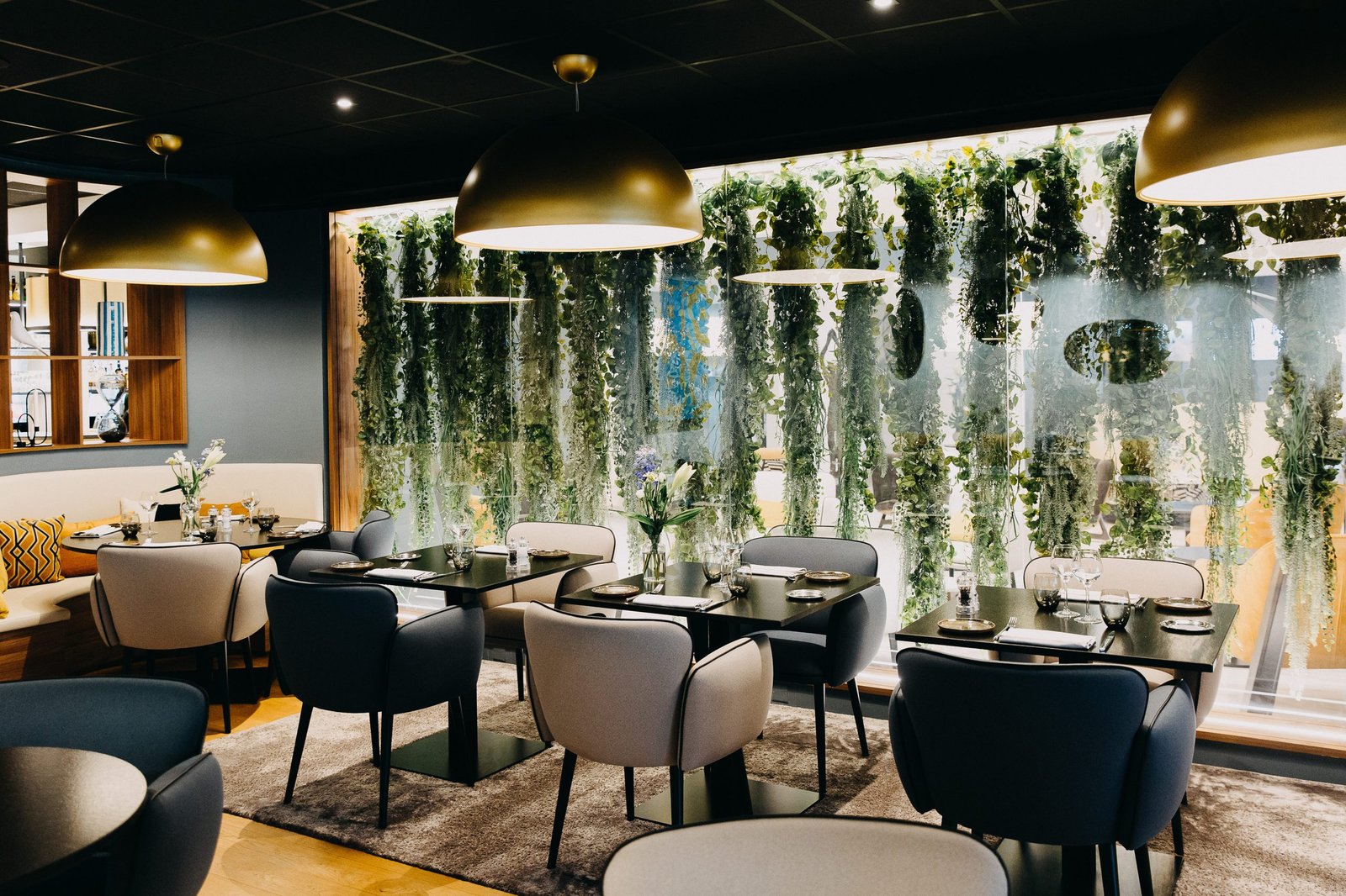Hôtel Restaurant L'Amirauté Brest, la table de l'amirauté