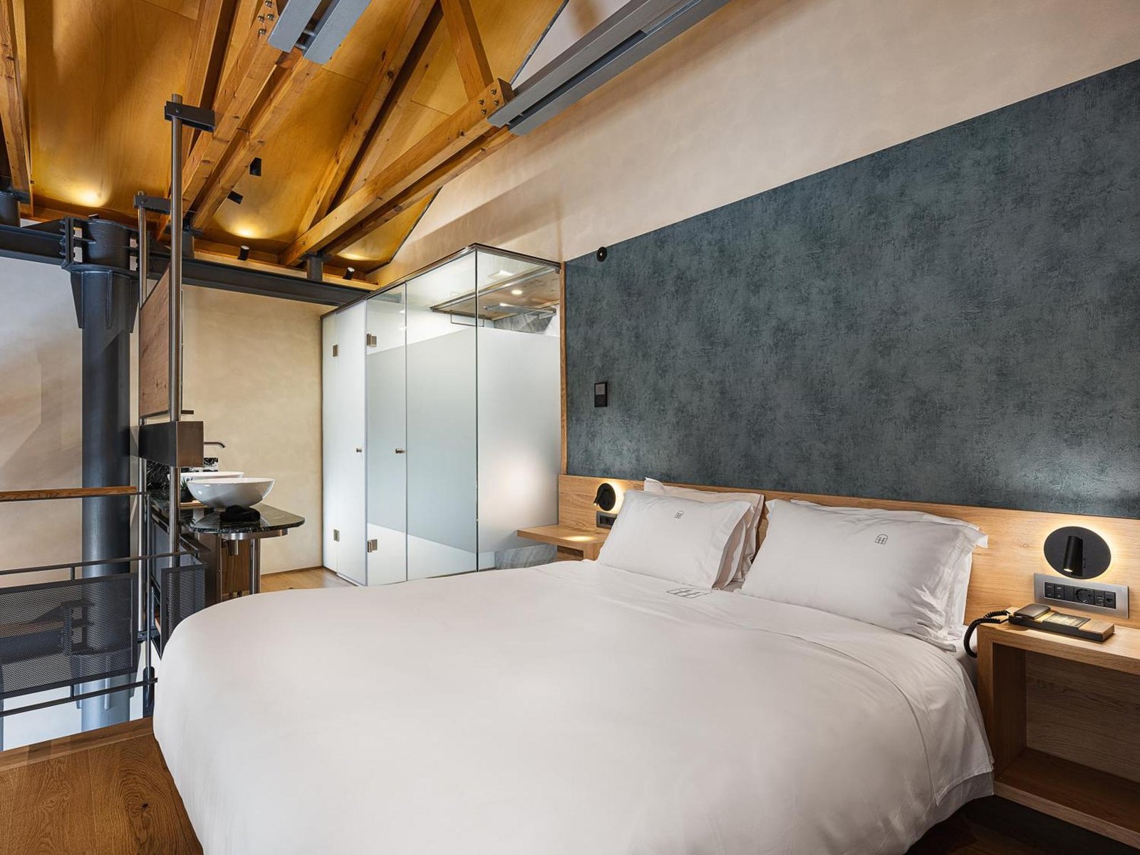 Elysia Boutique Hotel