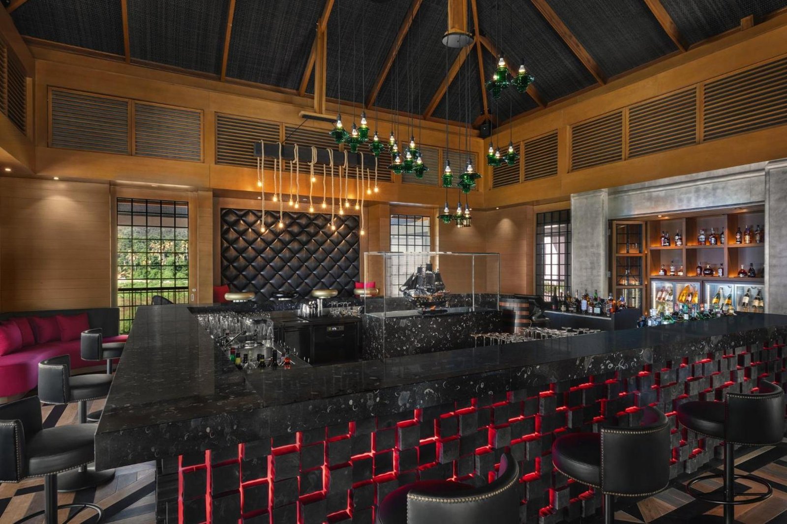 InterContinental Dominica Cabrits Resort & Spa by IHG, at the table