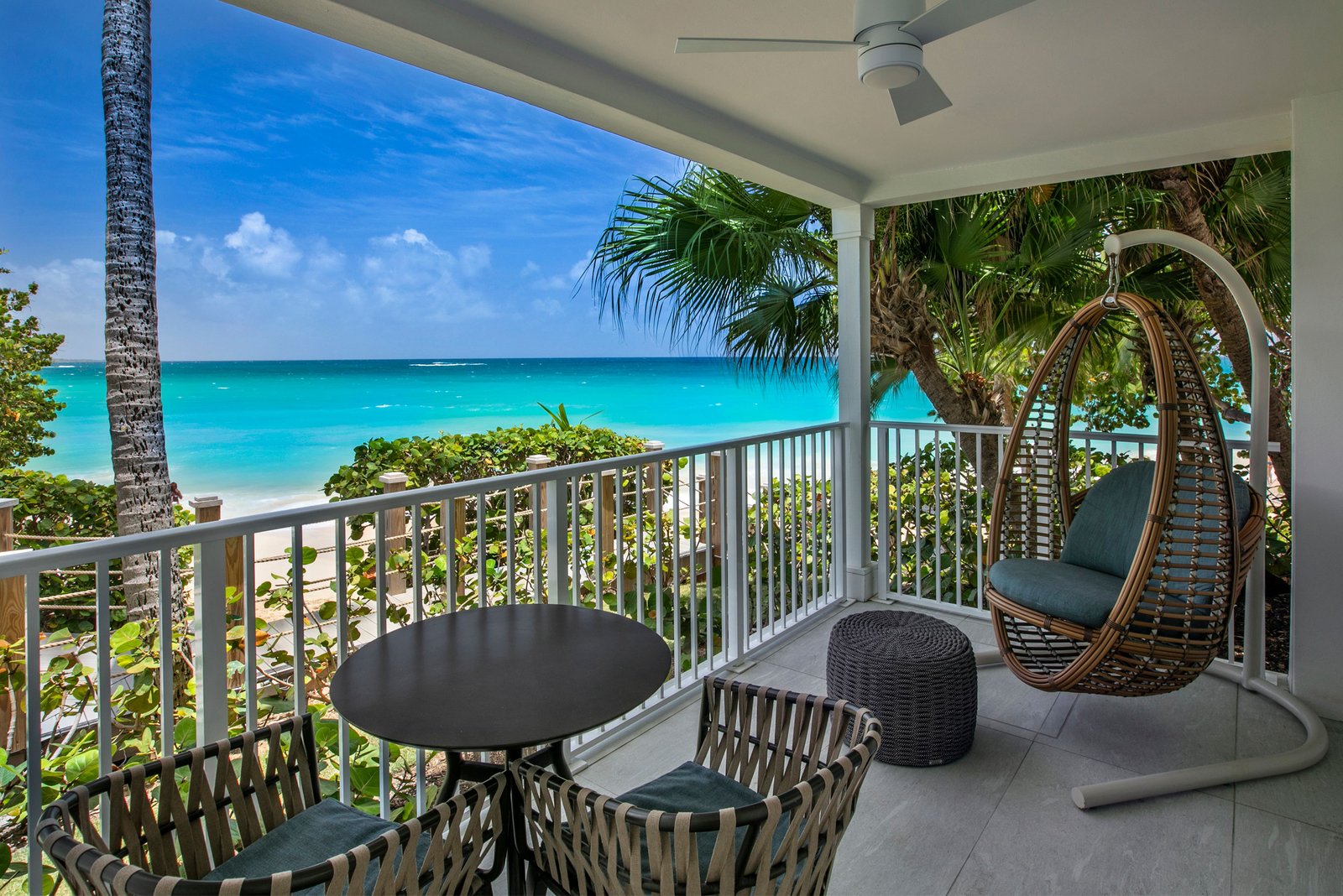 Buoy Haus Beach Resort St. Thomas, Autograph Collection, rooms