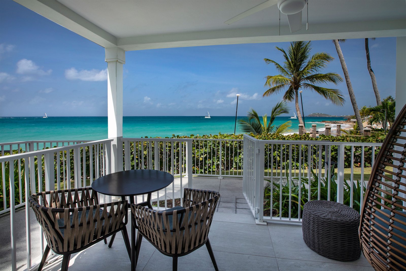 Buoy Haus Beach Resort St. Thomas, Autograph Collection